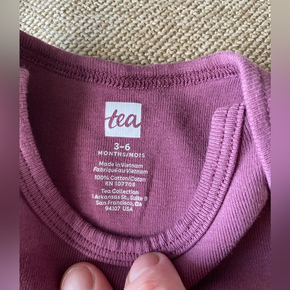 Baby Girls Tea Brand Long Sleeve One Piece with Snap Leg Closure. Sz. 3-6 Months - Picture 2 of 6